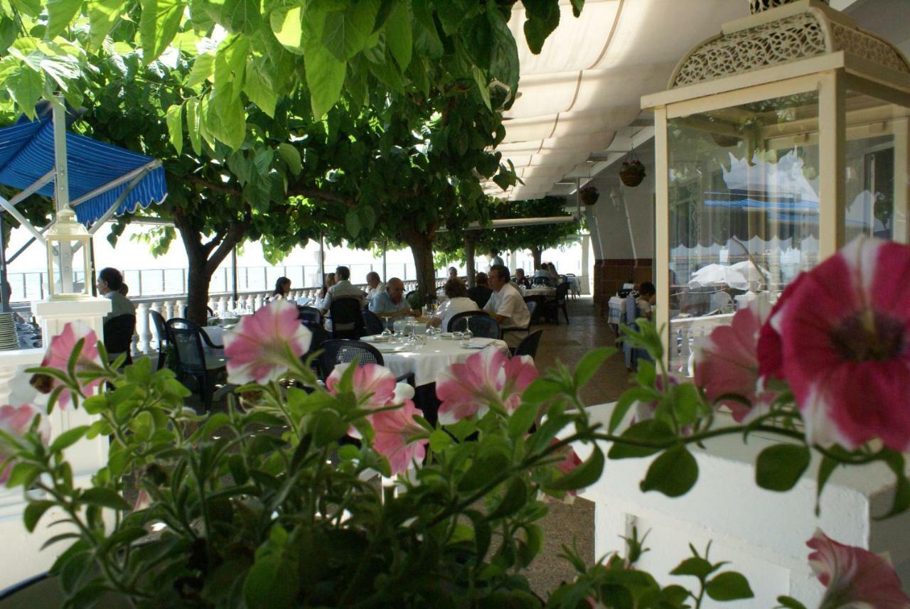 Hotel Restaurant Juanito Platja Sant Carlos de la Ràpita Dış mekan fotoğraf